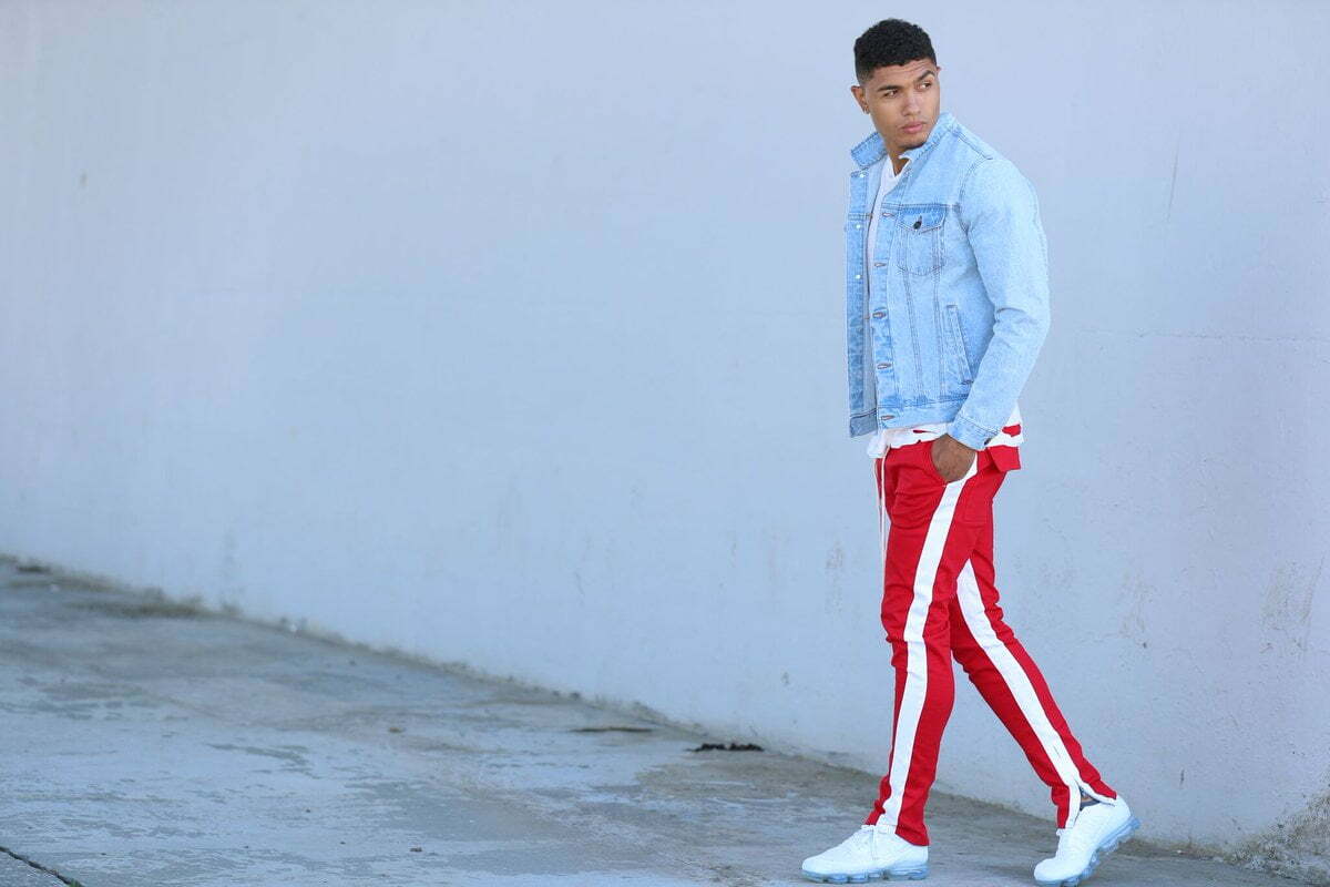 The Struts Are the Glam-Rock Style Gods We Need Right Now 6