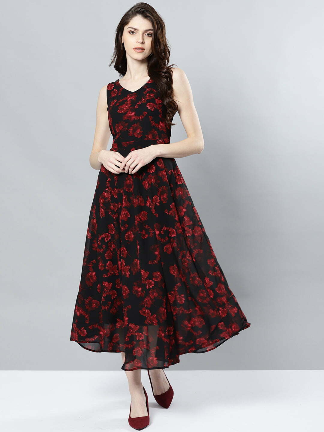 Hillary Clinton Tells NASA To ‘Just Make Another Suit’ After First All-Female Spacewalk Is Rescheduled 6