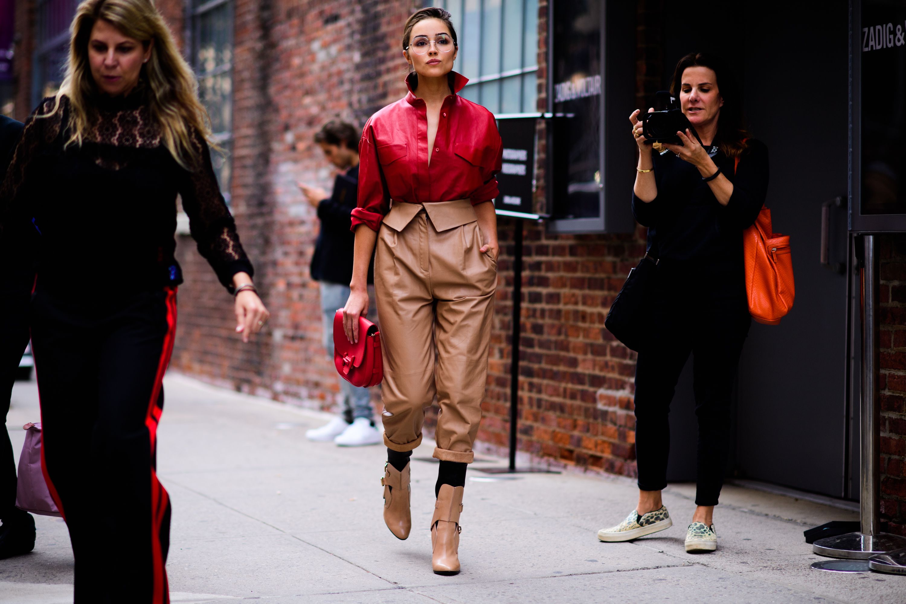 Suits to Dominate Chinese Women’s Fashion in 2019, Report Says 5