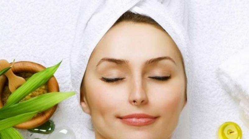 Lizzo's Makeup Artist Breaks Down Her Coachella Look & Shares Summer Beauty Tips 1