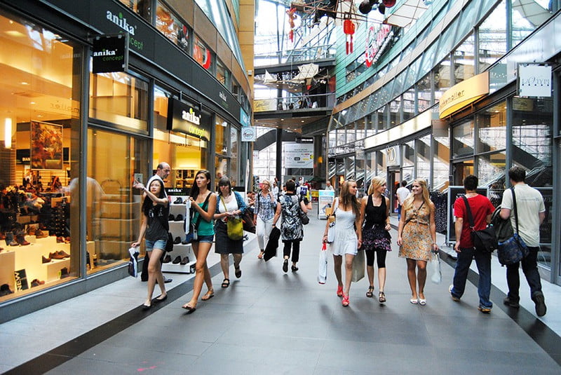 Verizon Media Takes Shopping, Documentary and News to 5G 10